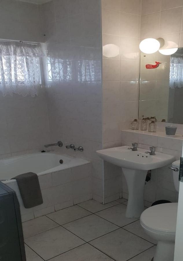 Stella Maris 142 Daire Amanzimtoti Dış mekan fotoğraf